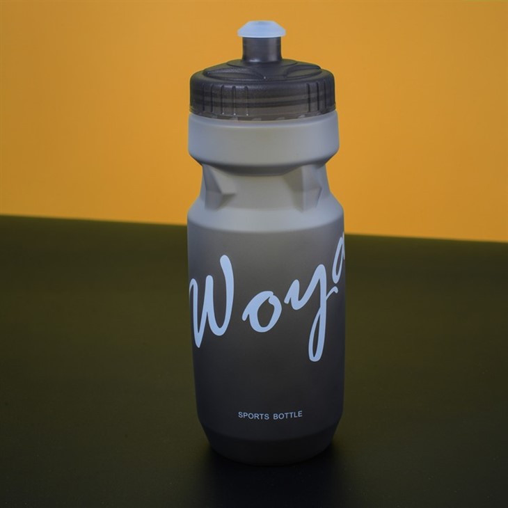 FDA LFGB 700ml Custom Sports Plastic Water Bottle For Bicycle